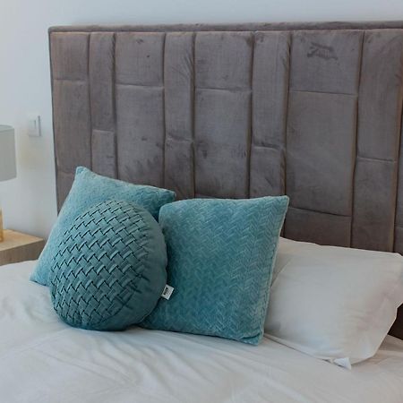 Stunning Apartment W/ Free Parking By Lovelystay OOporto Esterno foto